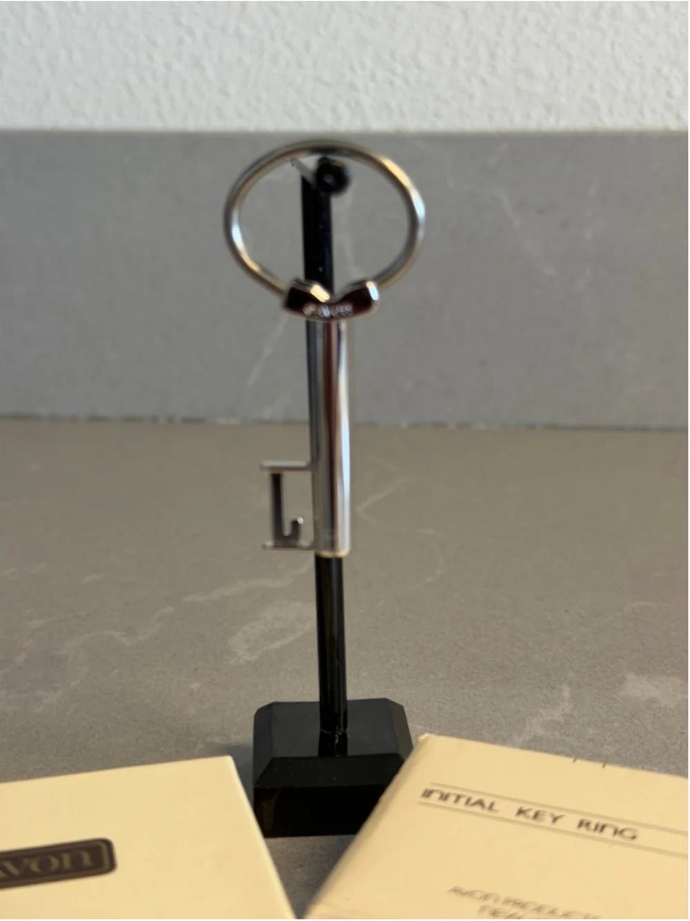 Vintage 1982 Avon Initial J Key Ring Silver Tone Skeleton Key NOS Original Box